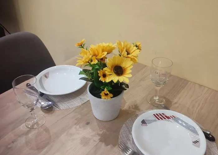 Jelacik アパート スボティツァ